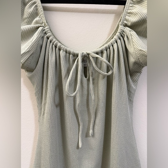 Topshop Lettuce Hem Off the Shoulder Dress in Sage Green - 8 - Picture 3 of 10